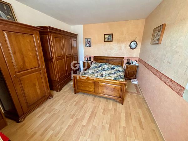 Maison à Andilly - 4 pièces avec double garage et dépendances