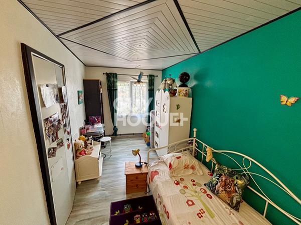 Maison à Andilly - 4 pièces avec double garage et dépendances