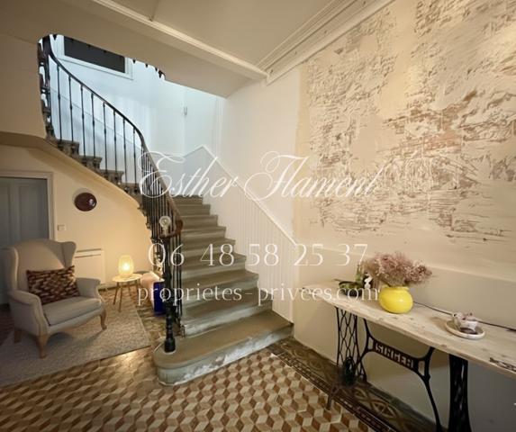 APPARTEMENT DUPLEX DANS IMMEUBLE DE CARACTERE 95 M2