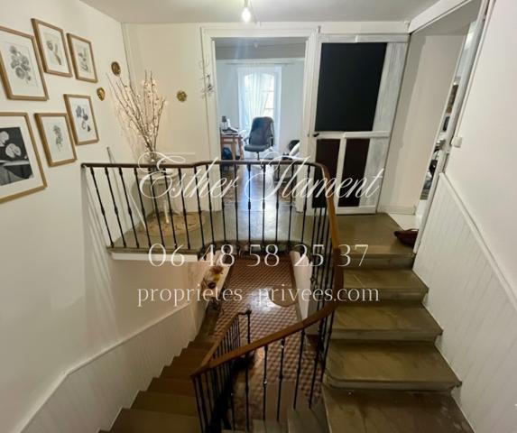 APPARTEMENT DUPLEX DANS IMMEUBLE DE CARACTERE 95 M2