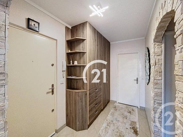 Appartement F4 à vendre  4 pièces - 70,08 m2 VILLIERS LE BEL - 95