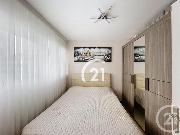 Appartement F4 à vendre  4 pièces - 70,08 m2 VILLIERS LE BEL - 95