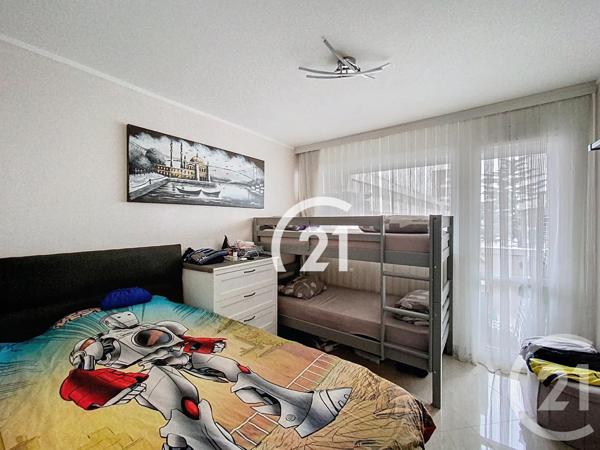 Appartement F4 à vendre  4 pièces - 70,08 m2 VILLIERS LE BEL - 95