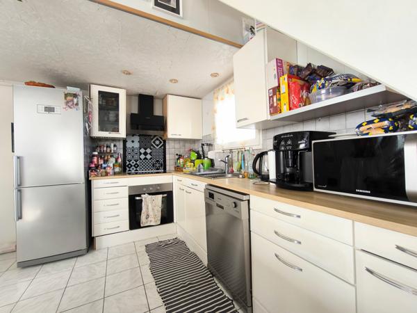 Appartement 2 pièces - 65 m² Exclusivité efficity