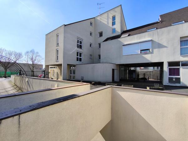 Appartement 2 pièces - 65 m² Exclusivité efficity