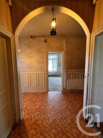 Maison à vendre  6 pièces - 170 m 2   GUISE  - 02