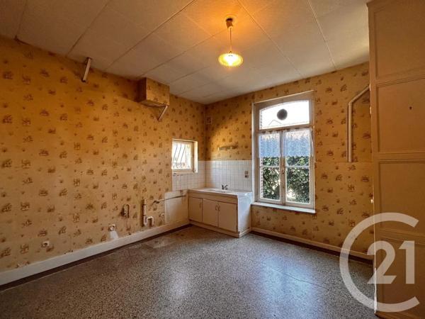 Maison à vendre  6 pièces - 170 m 2   GUISE  - 02