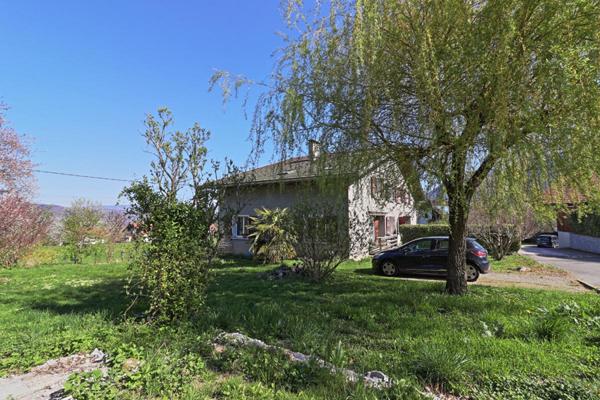 Maison mitoyenne Annecy Le Vieux 7 pièces 160 m², parcelle de 636 m²