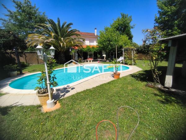 Maison familiale en bon état et parfaitement placée dans le quartier Capeyron