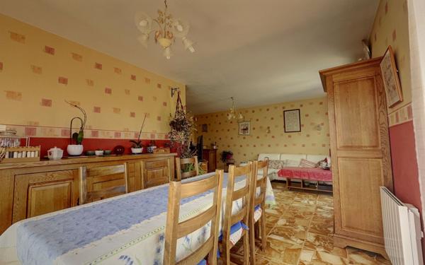 Maison à vendre    5 pièces •  Magny-sur-Tille