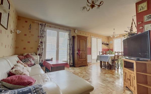 Maison à vendre    5 pièces •  Magny-sur-Tille