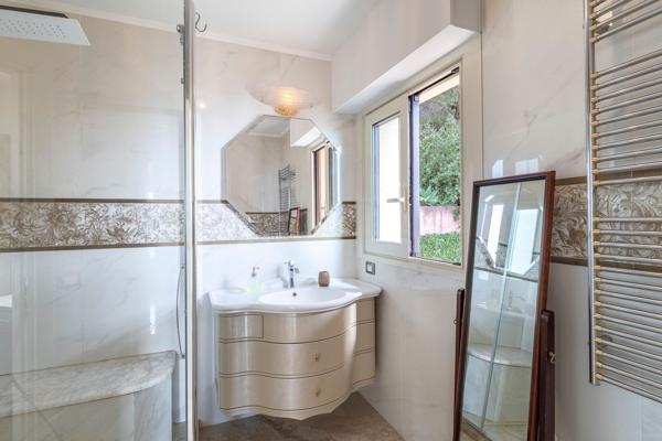 Vente Penthouse Roquebrune-Cap-Martin 4 Pièces 128 m²