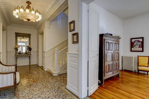 Vente Maison de ville Castres 15 Pièces 385 m²