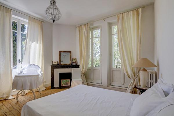 Vente Maison de ville Castres 15 Pièces 385 m²
