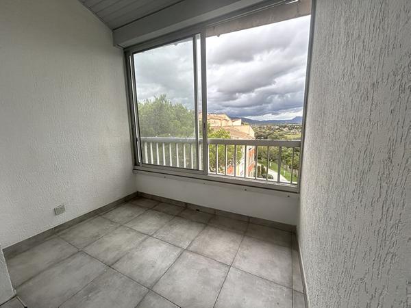 FREJUS appartement type 2+mezzanine+garage, piscine ,tennis