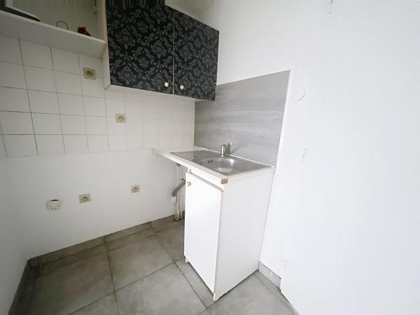 FREJUS appartement type 2+mezzanine+garage, piscine ,tennis