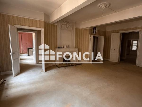 À vendre Appartement 5 pièces 196.89 m² - Montauban 82000