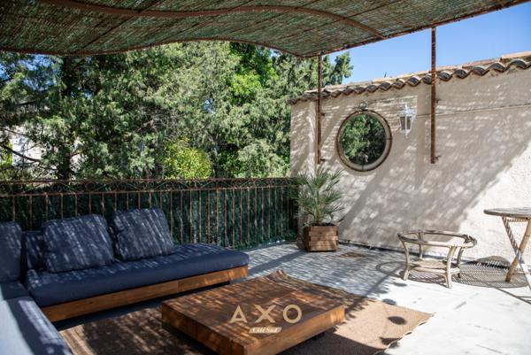 BOUC BEL AIR  MAISON DE VILLE AVEC 2 TERRASSES  90 M²  370 000 