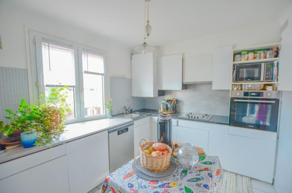 Maison Ciboure 5 pièce(s) 94 m2 + Studio 20m²