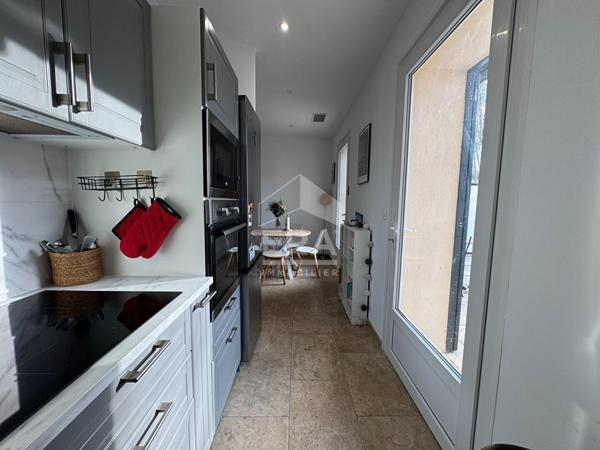 Appartement Saint Cyr Sur Mer 3 pièce(s) 50.52 m2