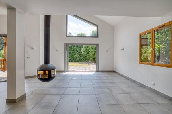 Vente Chalet de luxe Arâches-la-Frasse 6 Pièces 163 m²