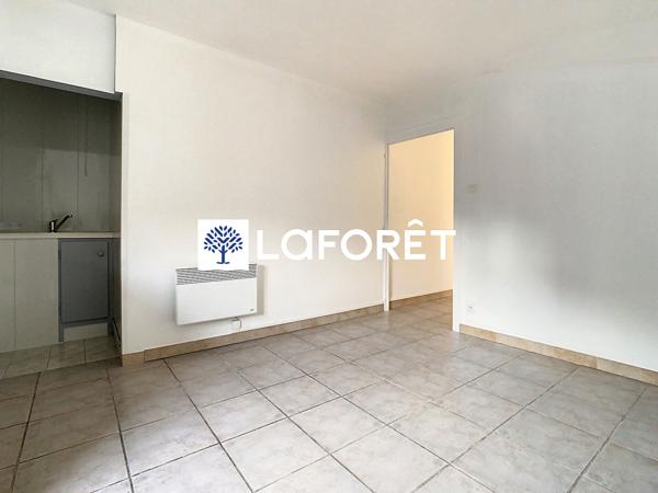 Location appartement près de Moncoutant-sur-Sèvre - 1 pièce(s) - 21 m² - 390 € par mois