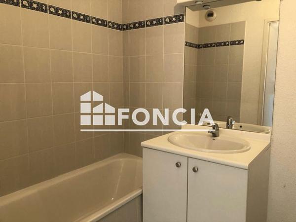 Location Appartement 2 pièces 49.51 m² - 2/4/6/8 RUE DR GAL GRAUWIN Beziers 34500