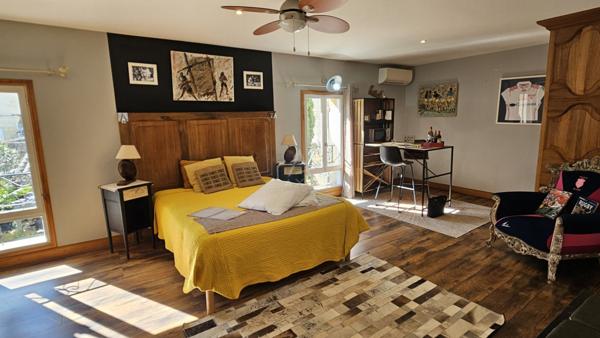 4 Chambres d'hôtes fleurissantes au coeur de Saint Emilion