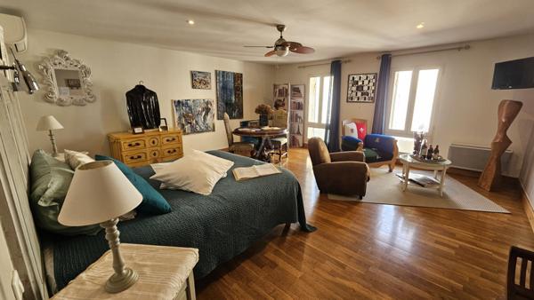 4 Chambres d'hôtes fleurissantes au coeur de Saint Emilion