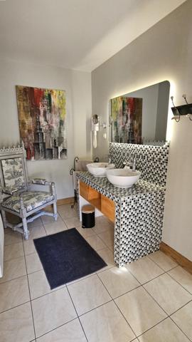 4 Chambres d'hôtes fleurissantes au coeur de Saint Emilion