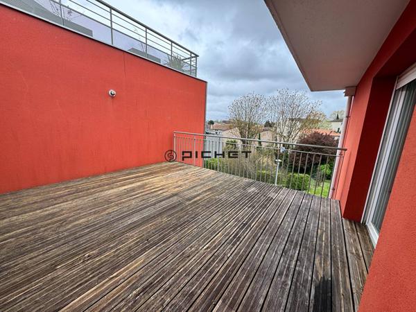Appartement 3 pièces 63 m² BEGLES - 33130