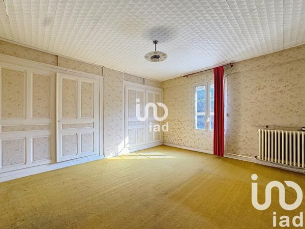 Maison 5 pièces de 144 m² à Vienne-le-Château (51800)