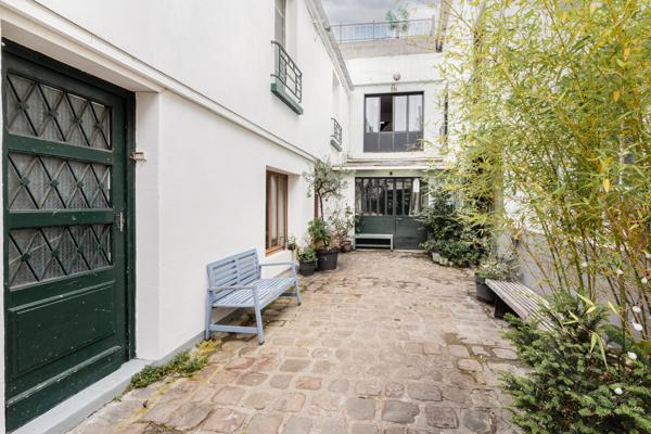 93300 Aubervilliers - Loft 131.3 m² - 3 chambres - Terrasse 55 m²