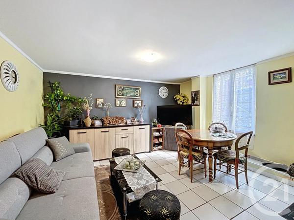 Appartement F2 à vendre  3 pièces - 49,77 m 2   VANDOEUVRE LES NANCY  - 54