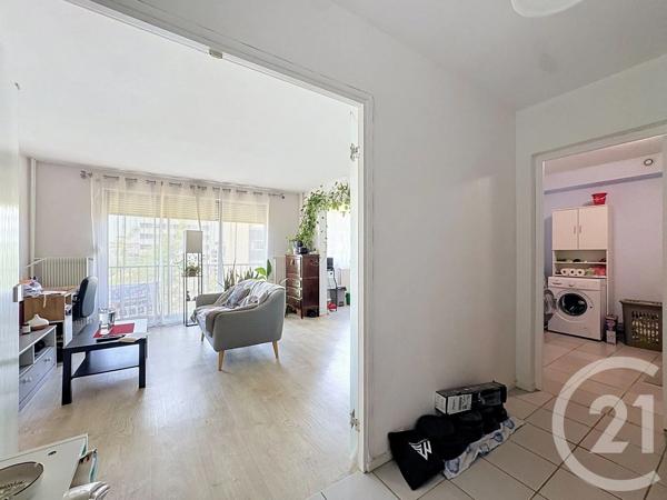 Appartement F2 à vendre  3 pièces - 49,77 m 2   VANDOEUVRE LES NANCY  - 54