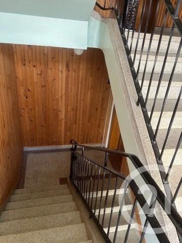 Maison à vendre  11 pièces - 213 m 2   YUTZ  - 57