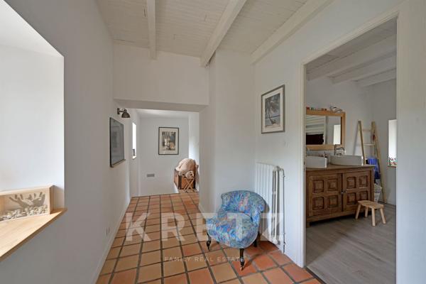 Mazet en pierre rénové, 170 m², piscine et grand terrain près d’Uzès
