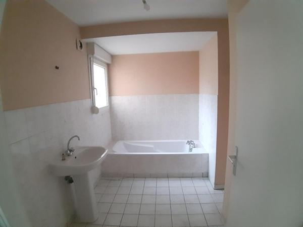 Location Appartement 2 pièces 55 m² - Saint-dié-des-vosges 88100