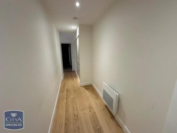 Appartement à louer 1 pièce 33.9m² Saint-Germain-en-Laye (78100)