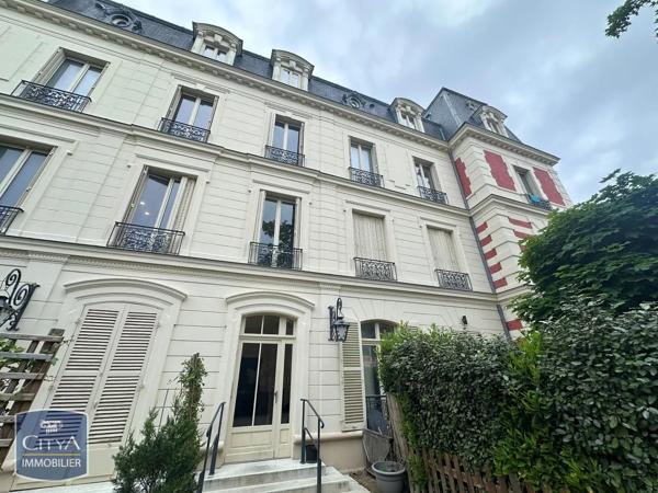 Appartement à louer 1 pièce 33.9m² Saint-Germain-en-Laye (78100)
