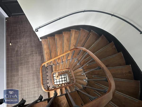 Appartement à louer 1 pièce 33.9m² Saint-Germain-en-Laye (78100)