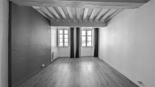 Bouffay – Charmant 2 pièces – 180.000 € fai