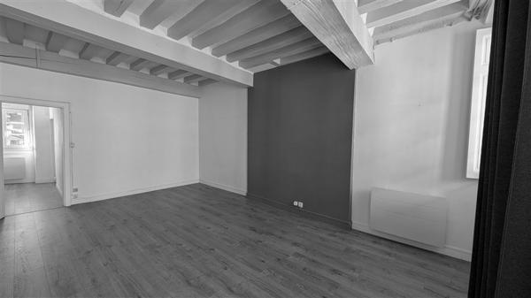 Bouffay – Charmant 2 pièces – 180.000 € fai