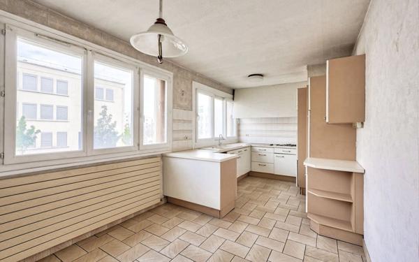 Appartement à vendre    4 pièces • 126 m2 Villeurbanne