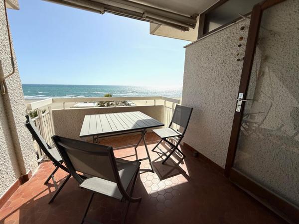 Appartement T1 BIS avec terrasse vue mer