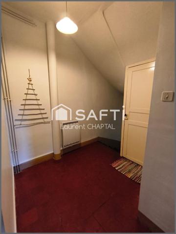 Maison de village rénovée.