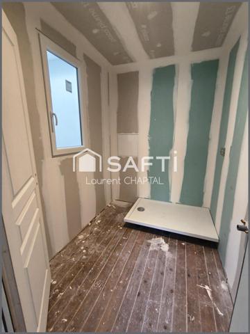 Maison de village rénovée.