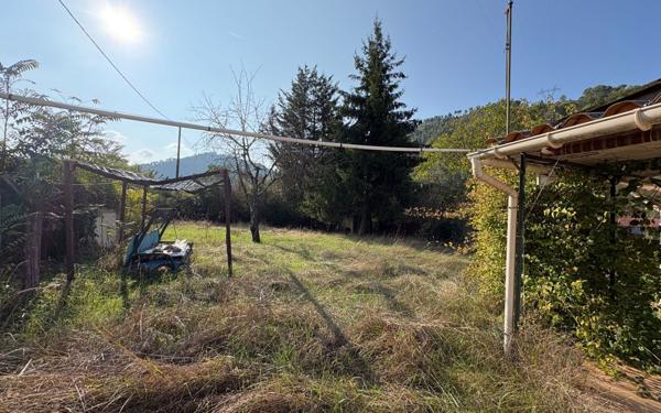 Terrain à vendre    L'Escarène