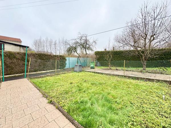 Charmante maison des années 30 avec son jardin, son garage et ses caves sèches