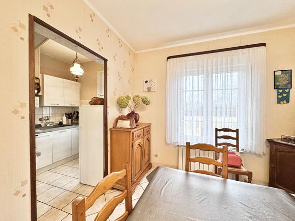 Charmante maison des années 30 avec son jardin, son garage et ses caves sèches